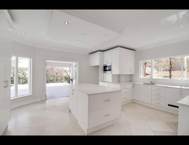 5 BEDROOM HOUSE FOR SALE IN DAINFERN GOLF ESTATE